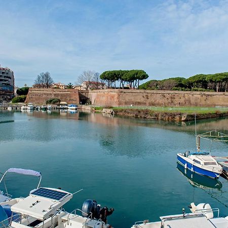 Casina Di Alo E Ala Apartment Livorno Bagian luar foto