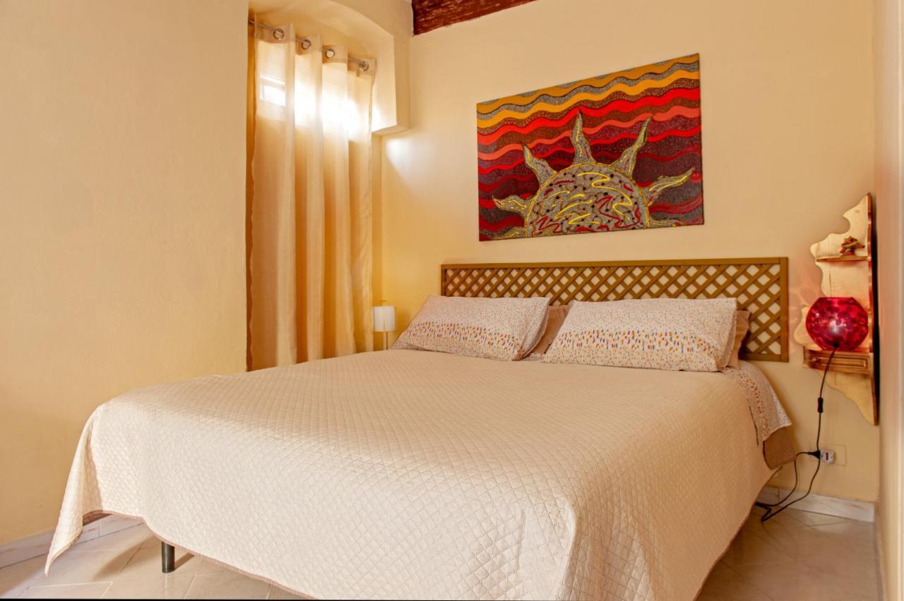 Casina Di Alo E Ala Apartment Livorno Bagian luar foto
